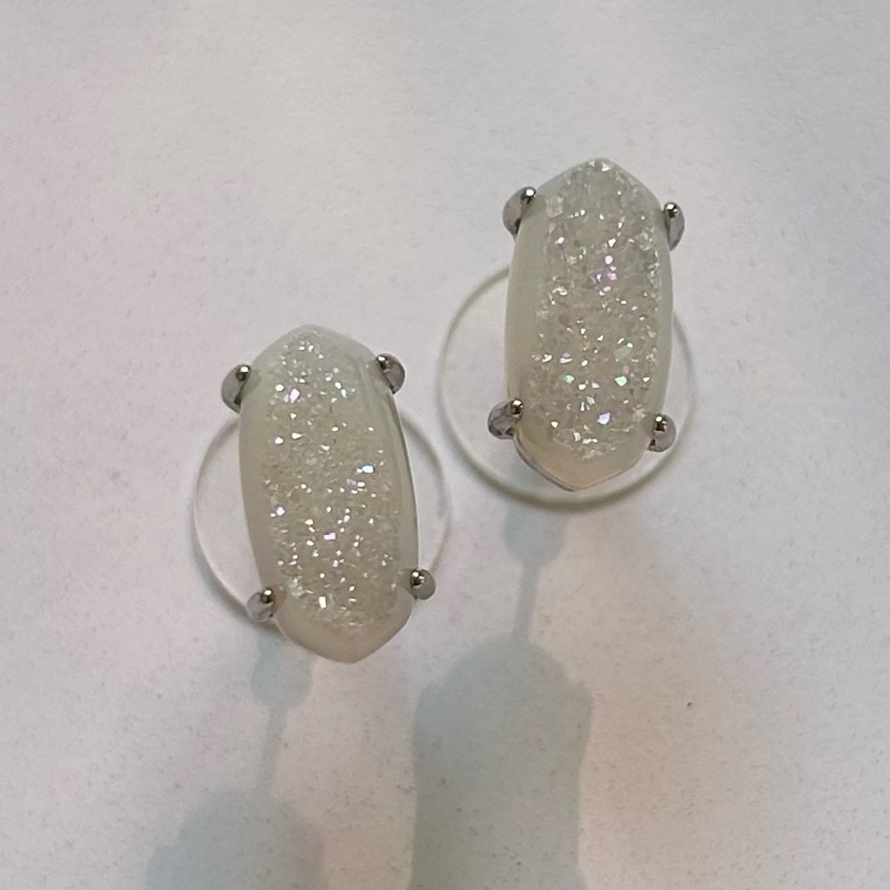 Kendra Scott Betty Studs in Silver Iridescent Drusy